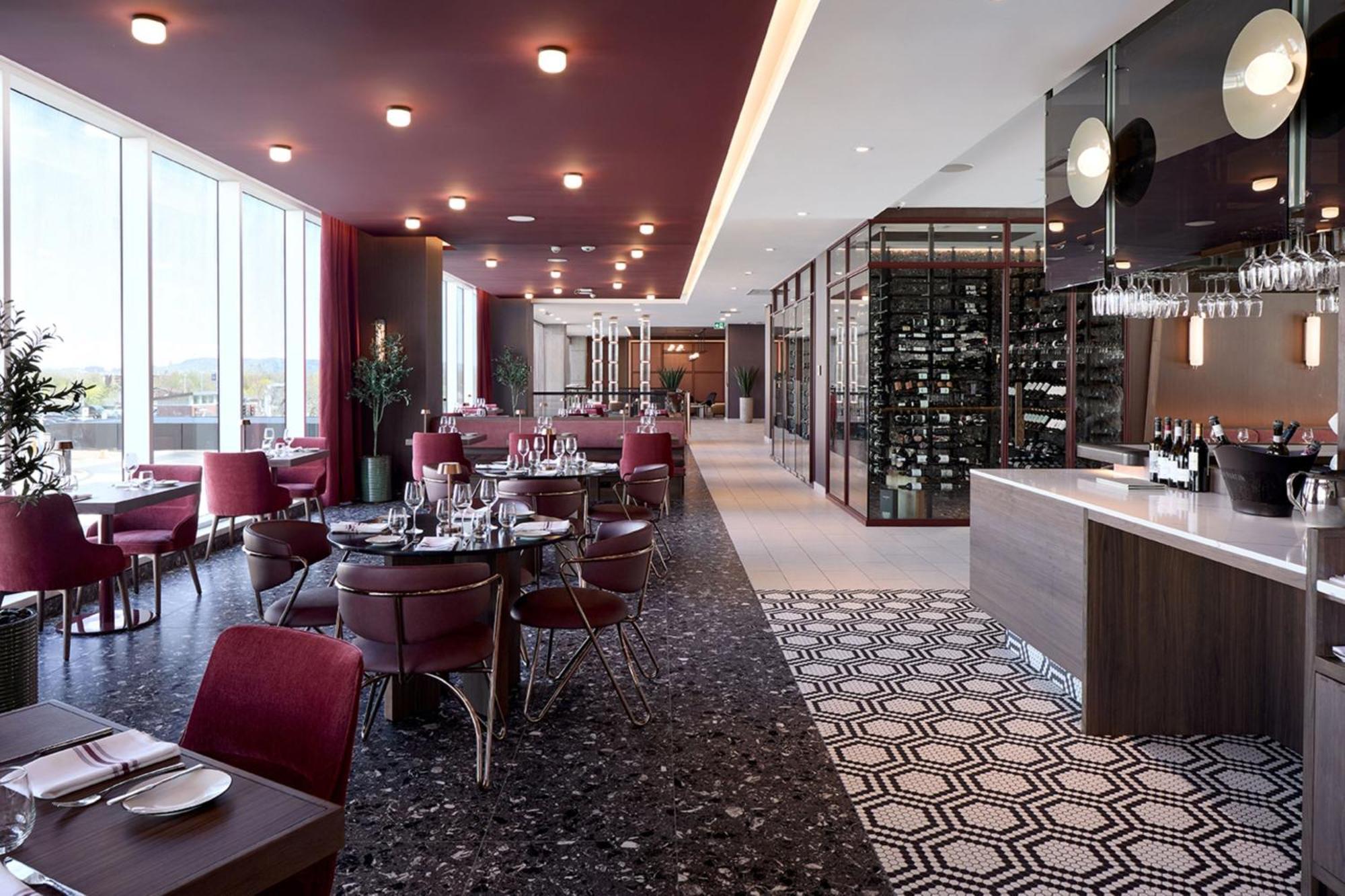 فندق Courtyard By Marriott Montreal لافال المظهر الخارجي الصورة