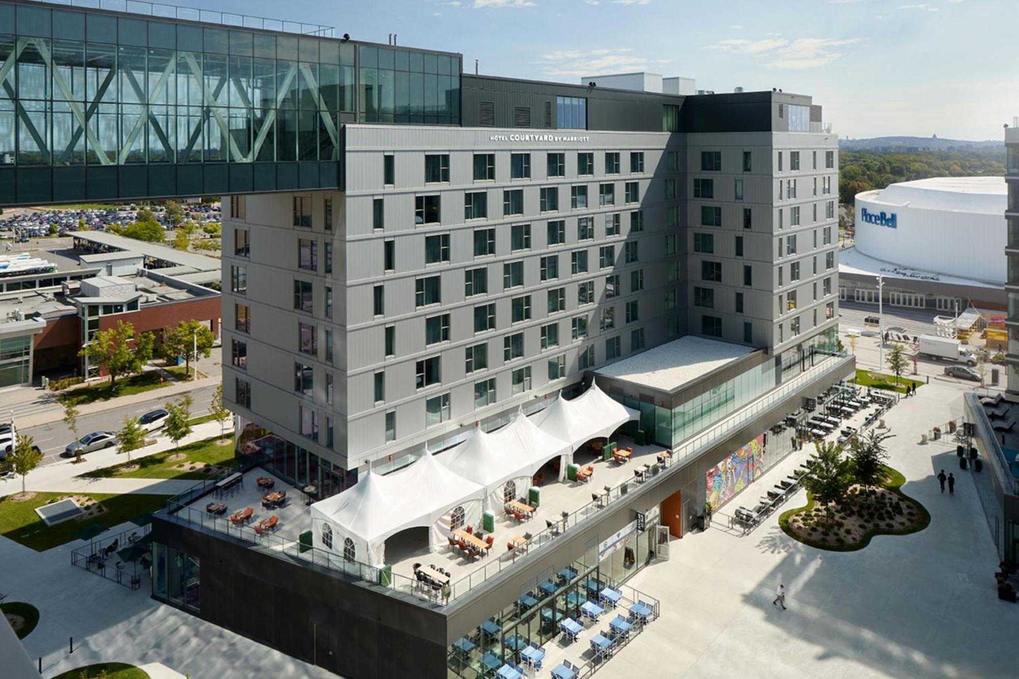 فندق Courtyard By Marriott Montreal لافال المظهر الخارجي الصورة
